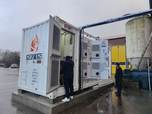 Mobil Kapalı Pil Enerji Depolama Çözümleri 400V - 800V Uzaktan İzleme